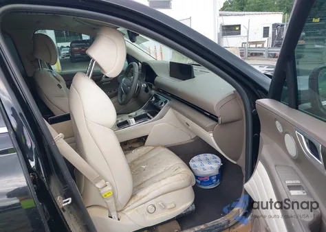 2024 Genesis Gv80 3.5T Awd from USA, damaged, VIN KMUHCESC4RU183839